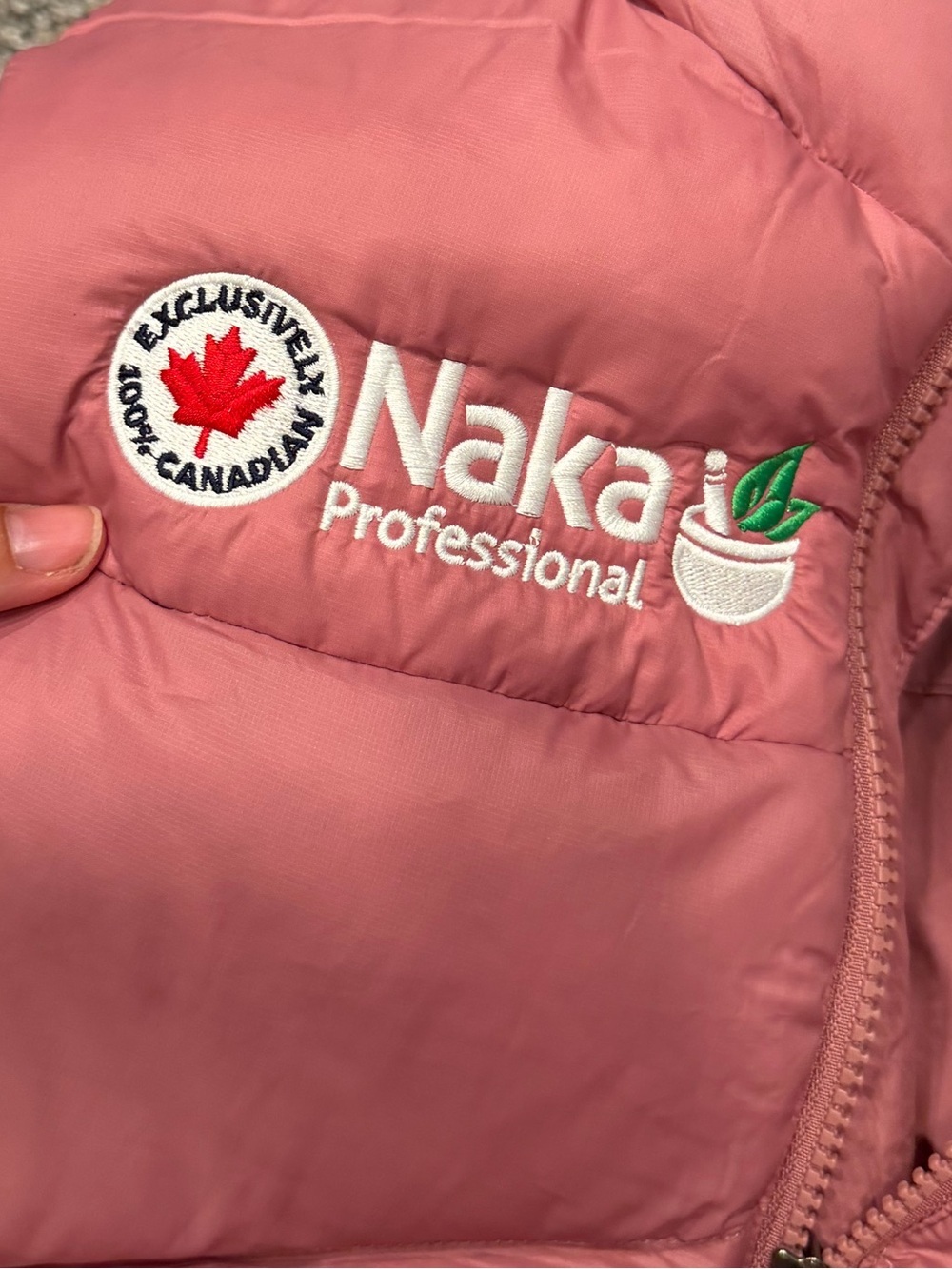 The North Face Women's palomar 500 fill Pink Down Vest medium *logo* - Picture 6 of 7